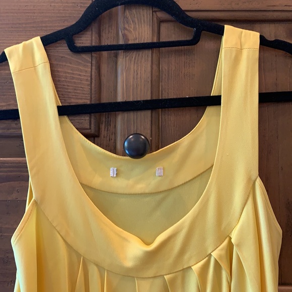 Soft Yellow Cinched At Bottom Dress - Picture 5 of 6